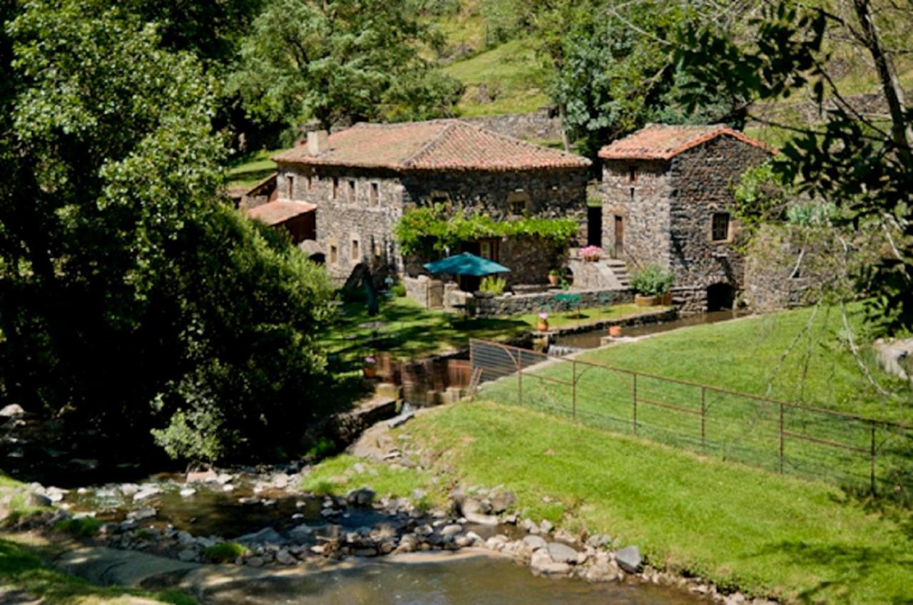 Le Moulin Bed & Breakfast Saint-Arcons-d'Allier